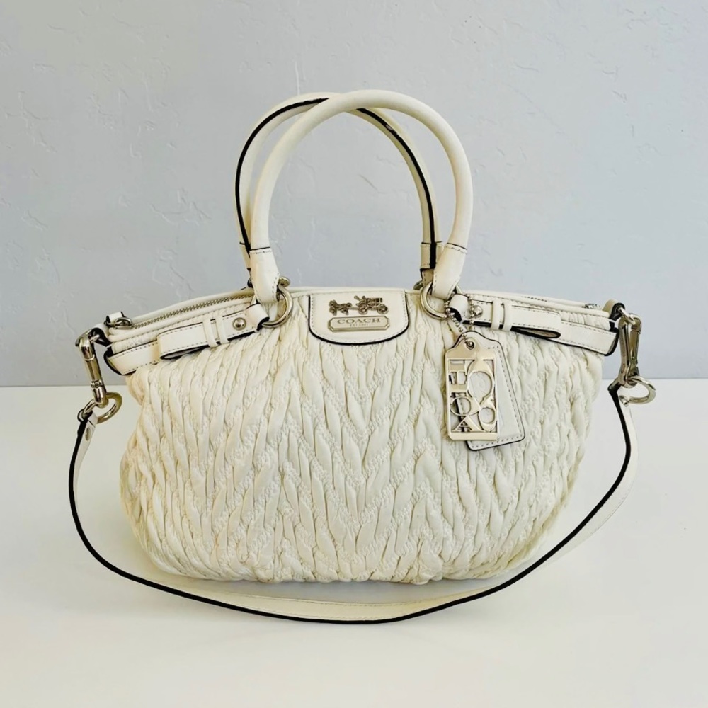 ✨COACH✨ RARE! STUNNING!✨Authentic 70th Anniversary Madison Chevron Purse✨ NWOT!